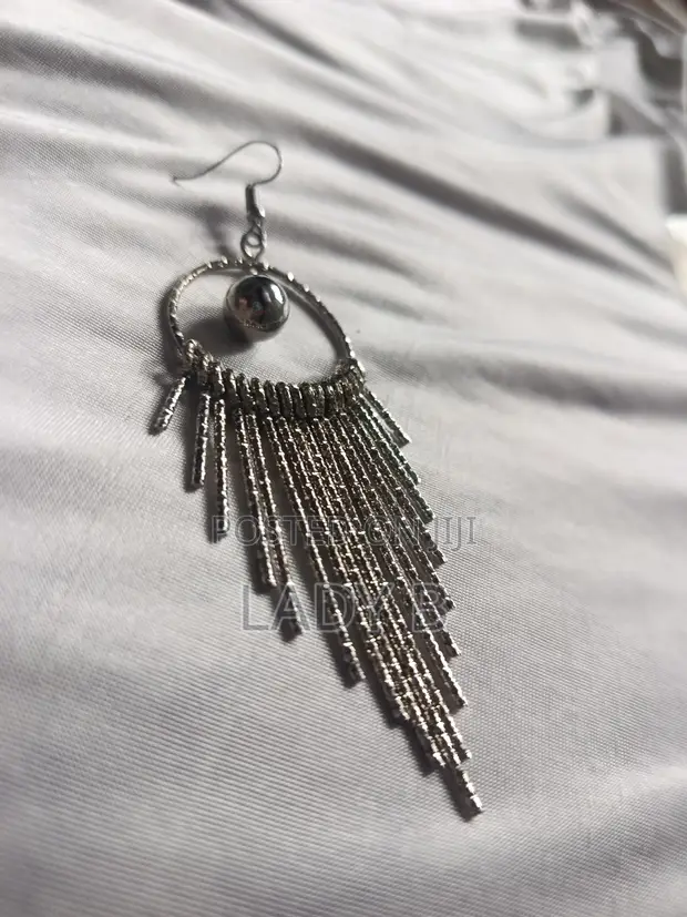 Silver Pearl Dangling Metallic Tassel Earrings - 1