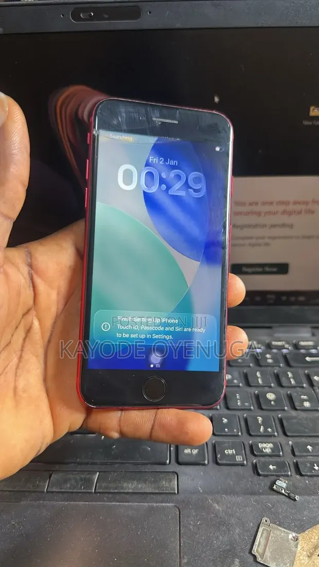 Apple iPhone SE (2022) 128GB Jaja - 1