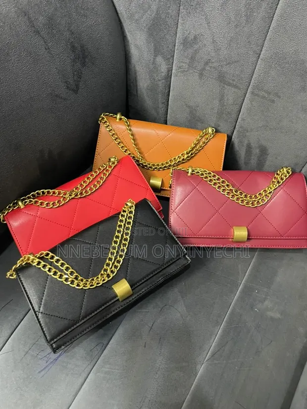 Quality Chain Shoulder Bag - 1