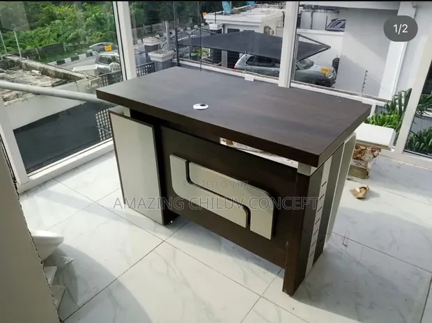 Executive Office Desk - Modern Wooden Office Table - 1
