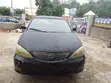 Toyota Camry 2004 Baƙar Fata - 2