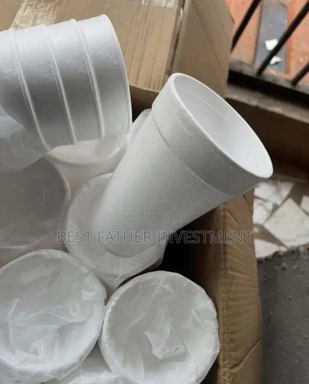 12oz Styrofoam Disposable Cups for Luxury & VIP Occasions - 1