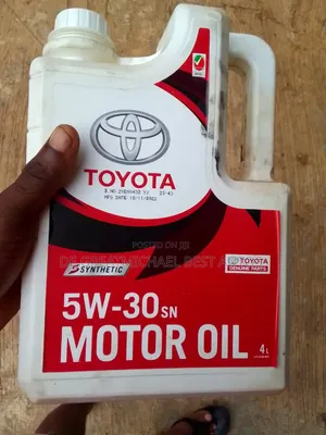 Toyota 5W-30 Synthetic Engine Oil 4L