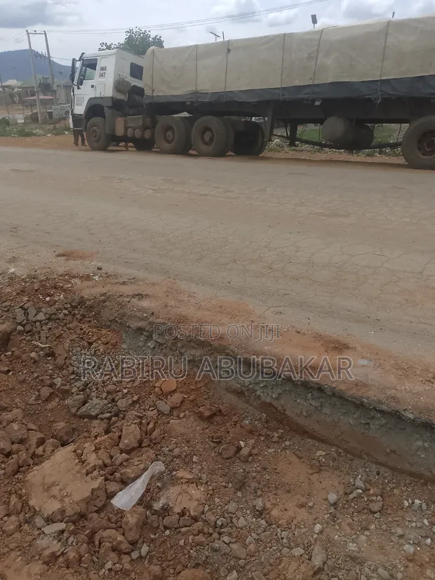 Dr Fixit Siminti - A Fadin Kasa - 1
