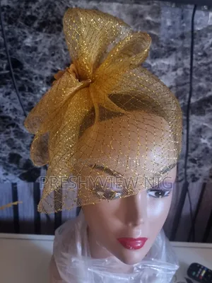 Golden Fascinator - Handmade Headpiece
