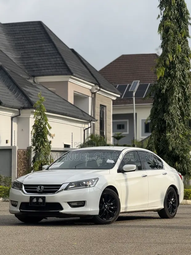 Honda Accord 2014 White - 1