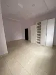Gidan Semi-Detached Mai Dakuna 4 Don Siyarwa a Ikota Villa Estate - 1