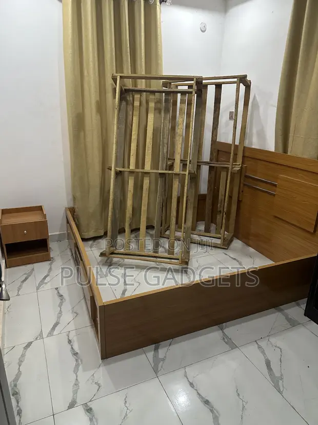 6x6 Bed Frame - Strong Durable Bedroom Bed Frame - 1