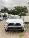 Toyota Hilux 2025 Silver - 3