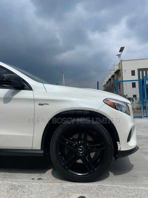 2017 Mercedes-Benz GLE-Class AMG GLE 43 4MATIC SUV - 1