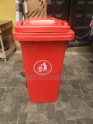120L Imported Wheelie Waste Bin