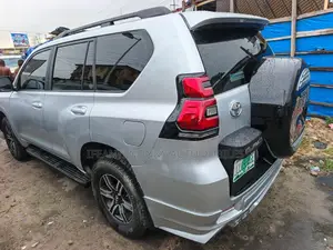 Toyota Land Cruiser Prado 2013 Silver