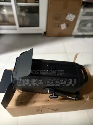 Original Fresnel 300W Stage Light