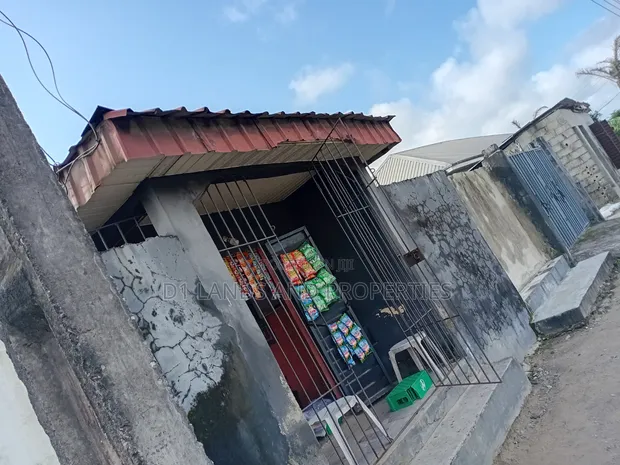 3-Bedroom Bungalow for Sale in Elegushi Onosa Desa, Bogije - 1