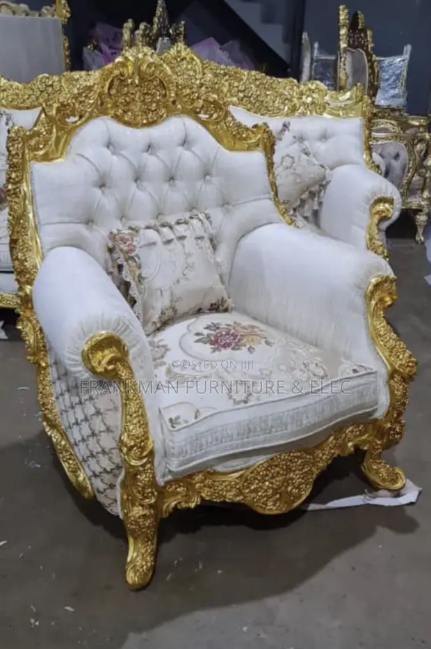 Royal 10-Seater Sofa Set da Center Table - 1