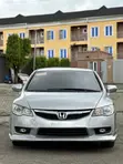 Honda Civic 2010 Silver - 1