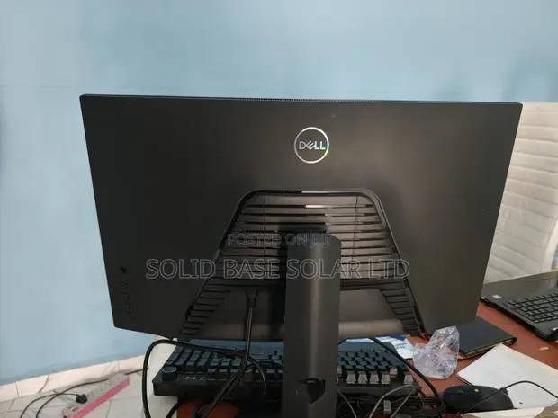 Dell Monitor 32-inch Mai Kyau - 1