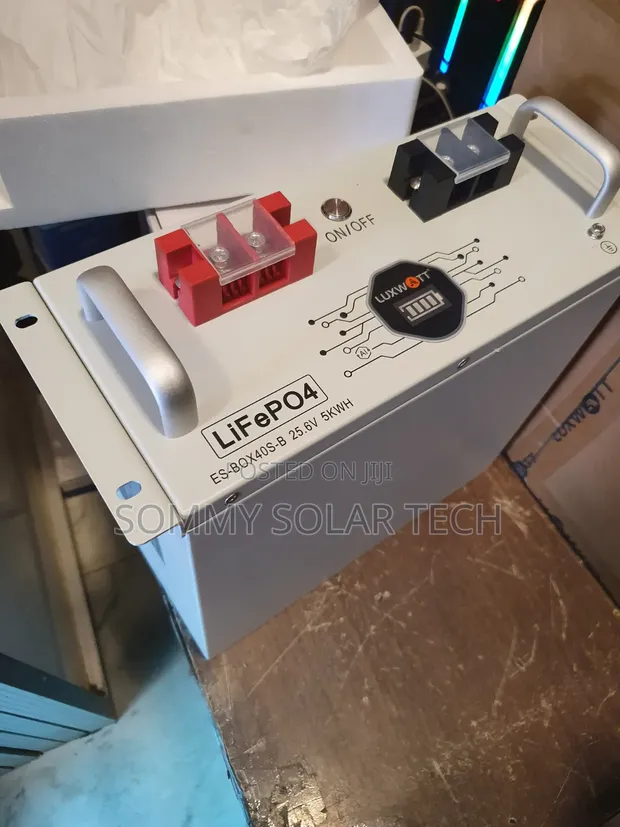 Luxwatt Lithium Ion Battery 5kWh 24V - 1