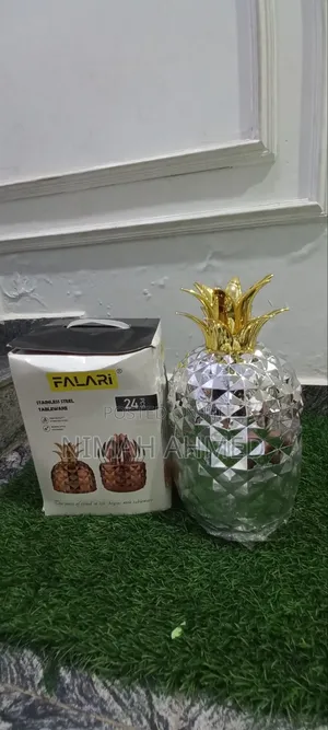 Pineapple Shaped Cutlery Case with Cutlery