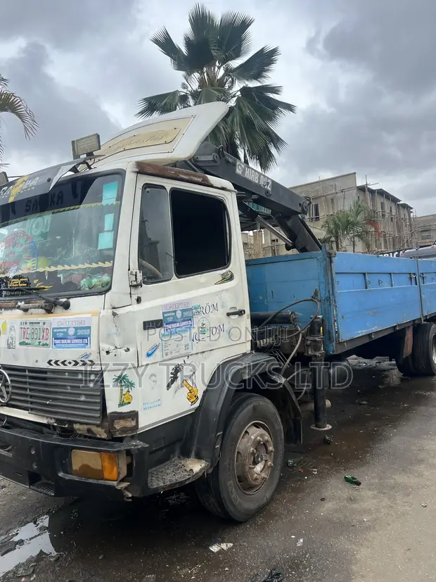 5 Ton Long Bucket Hiab Truck for Hire - 1