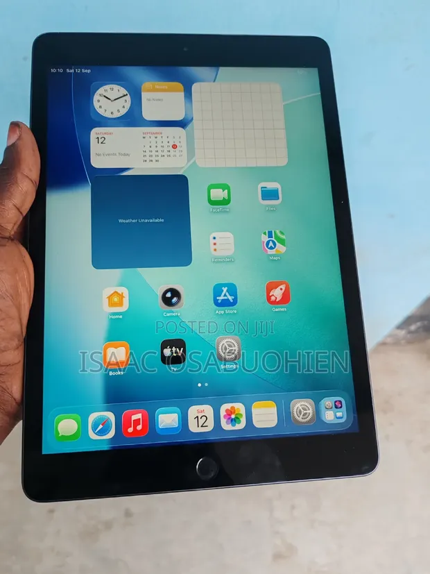 Apple iPad 10.2 (2020) 128GB Black - 1