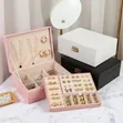 Akopon Akwa Nwanyị Na-adịghị Ọhụrụ - 2