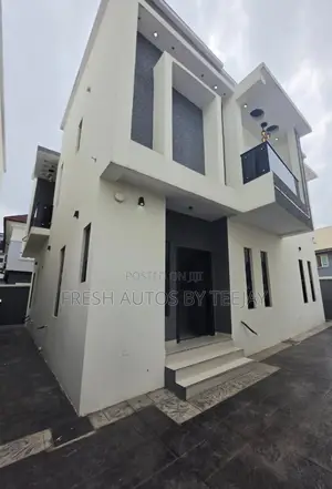 5-Bedroom Duplex don haya a Omole Phase 2 Estate