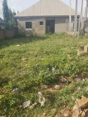 Filin Zama don Siyarwa a Karu