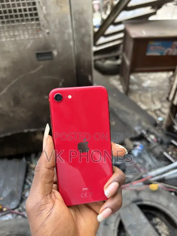 Apple iPhone SE 64GB Jaja - 1