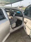 Toyota Venza LE 2010 Silver - 4