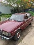 Vintage Mercedes-Benz W123 for Hire - 4