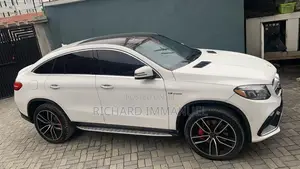 Mercedes-Benz GLE-Class AMG GLE 63 S 4MATIC 2016