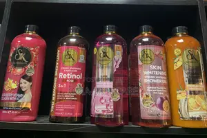 SK Exfoliating Shower Gel