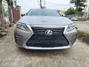 2016 Lexus ES 350 FWD Gold - Foreign Used
