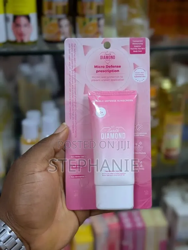 Smooth Diamond Paris Sunscreen - 1