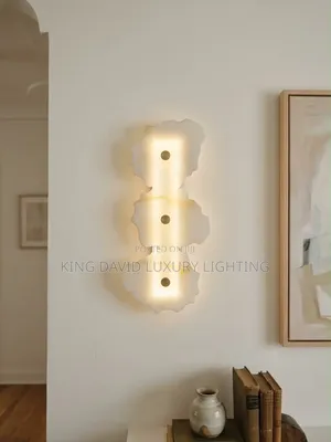 Natural Alabaster Wall Sconce - Camille Marble / Petra Style