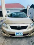 Toyota Corolla S Sedan Zinare 2010 - 5