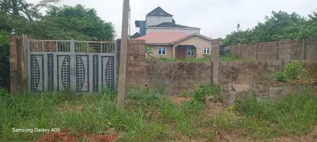 3-Bedroom Uncompleted Bungalow in Obafemi-Owode for Sale - 1