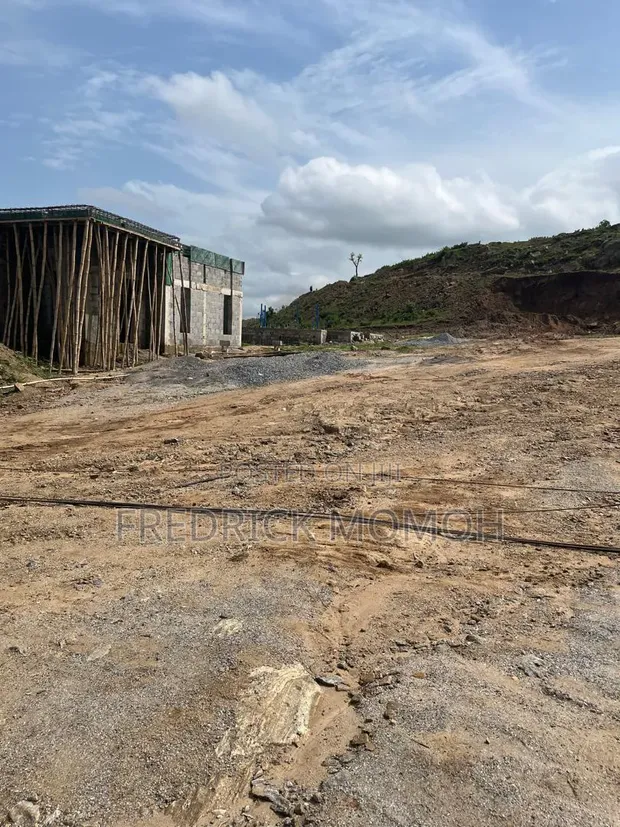 Right of Occupancy Land for Sale, Jikwoyi Airport Road, FCT Abuja - 1