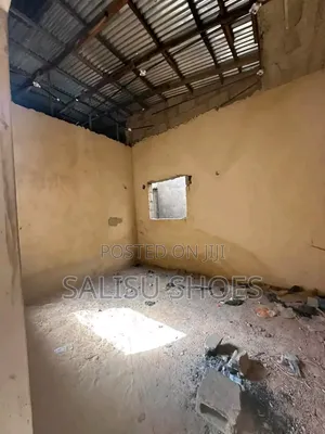 Gidan Bedroom 5 Mara Kammalawa Don Siyarwa a Kumbotso