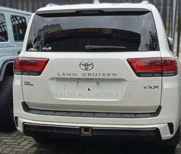 2023 Toyota Land Cruiser 79 Series VXR Twin Turbo - 1