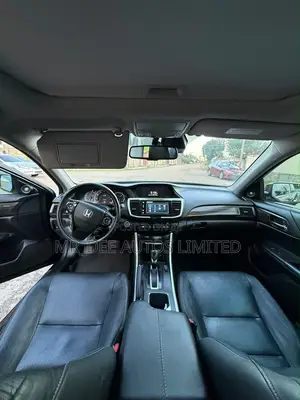 2017 Honda Accord Touring V6 Sedan - Foreign Used