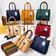 Premium Ladies' Designer Handbag tare da Matching Purse - Luxury Style - 2