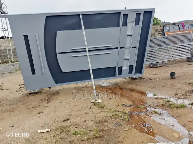 Brand New 14ft x 7ft Steel Gate - 1