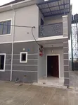4 Bedroom Duplex na haya a FO1, Kubwa - 1