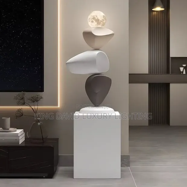 Kolen Resin Stone Floor Lamp - 1