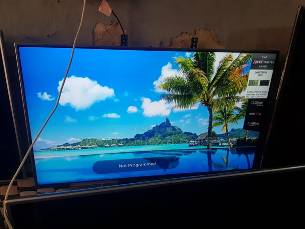 Samsung Smart TV 43-Inch Mai Amfani - 1
