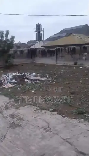 400sqm Cut Out Land with Fence, Zionist Estate, Akala Express