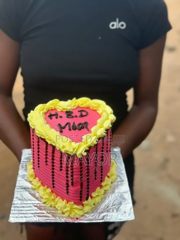Custom Birthday Cakes - Lagos - 1