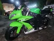 Kawasaki ZX-10R 2010 - 1